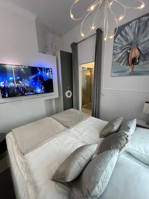 וייליצקה Salt Inn Apartments No 2 - Jacuzzi מראה חיצוני תמונה